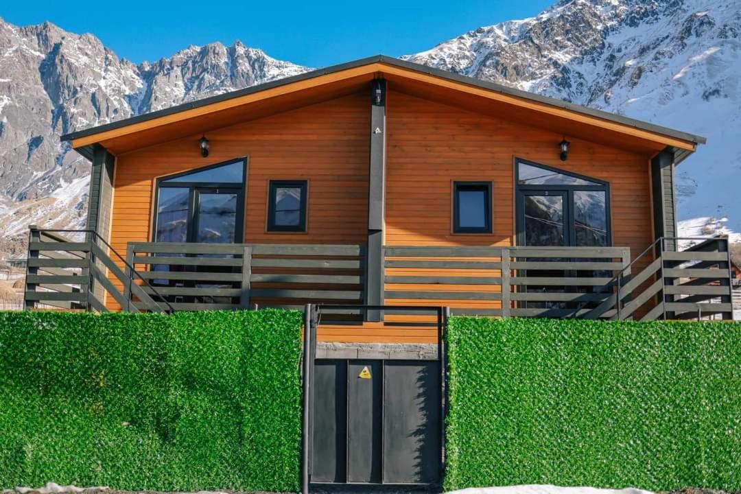 Same Cottage Kazbegi エクステリア 写真